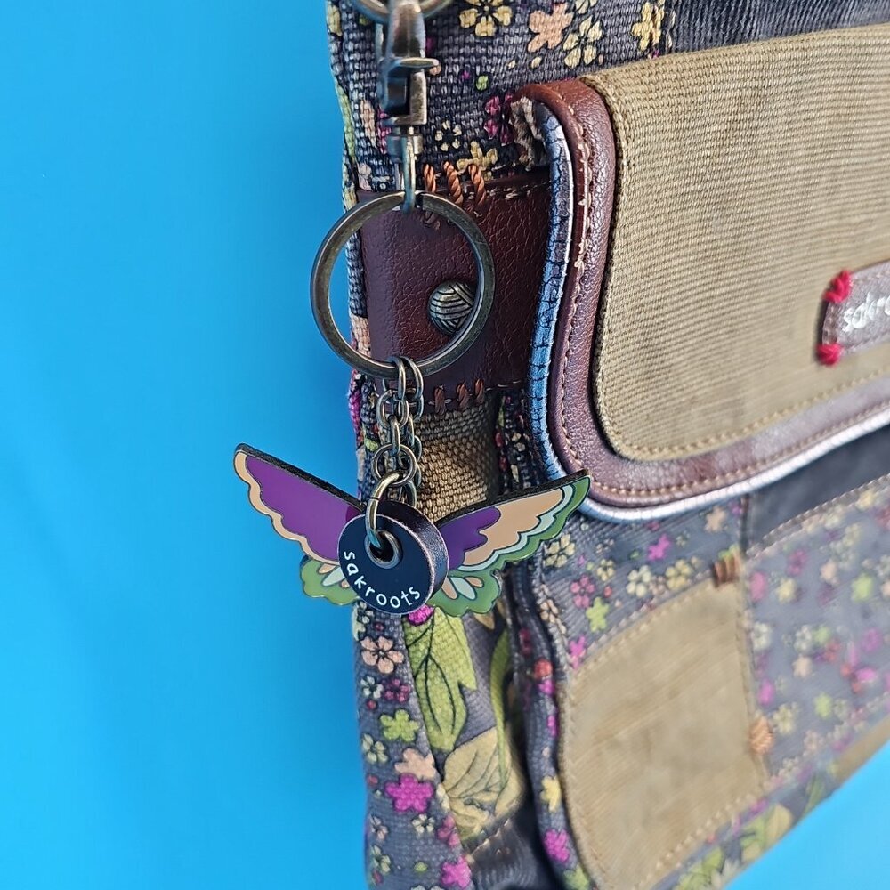 🌿 Sakroots Patchwork Canvas & Leather Crossbody - Picture 4 of 15